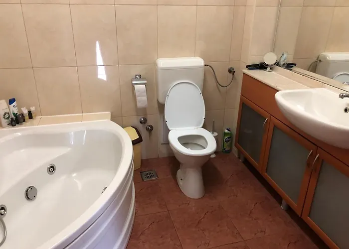 Unirii Square Lovely *